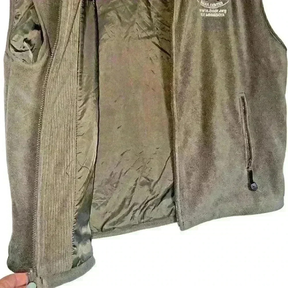 North End Sz L Fleece Vest Embroidered Bear Center Cozy Cabin Core - Picture 4 of 15